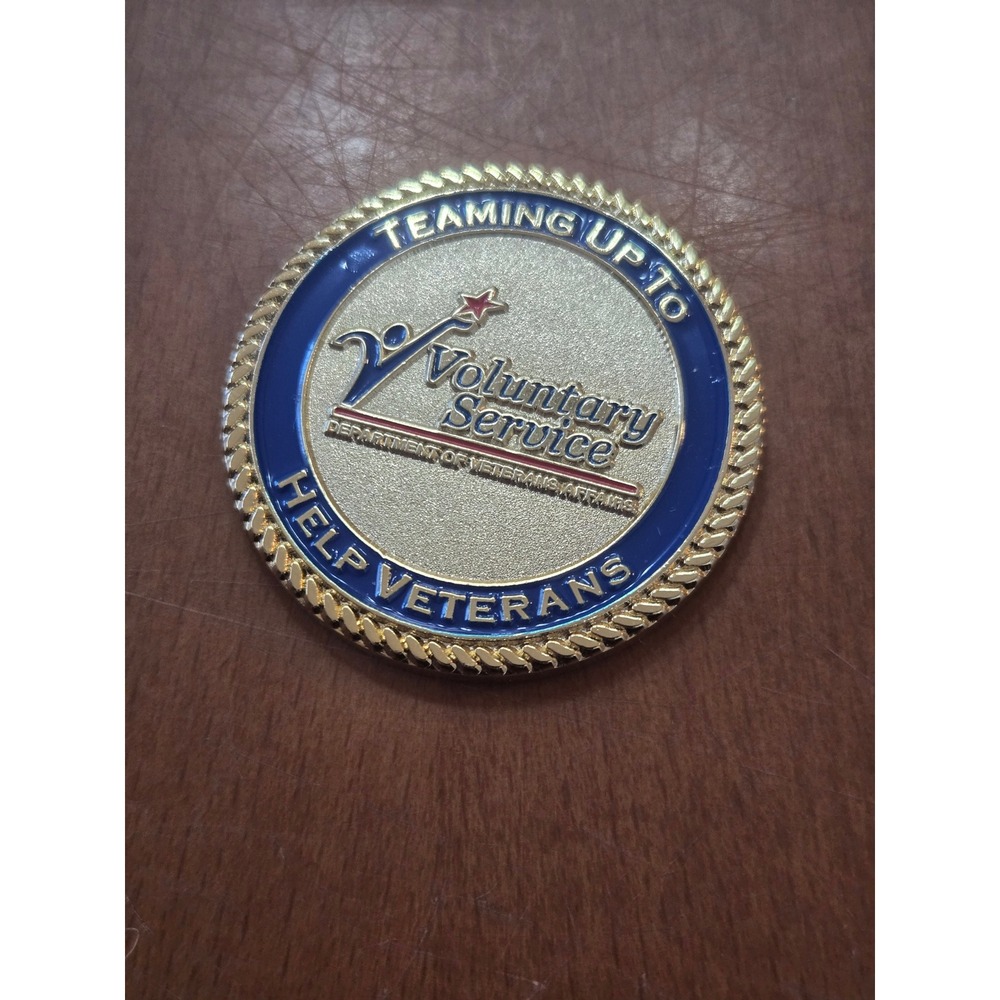 VA Central Iowa Health Care System Challenge Coin Voluntary Service Help Veteran